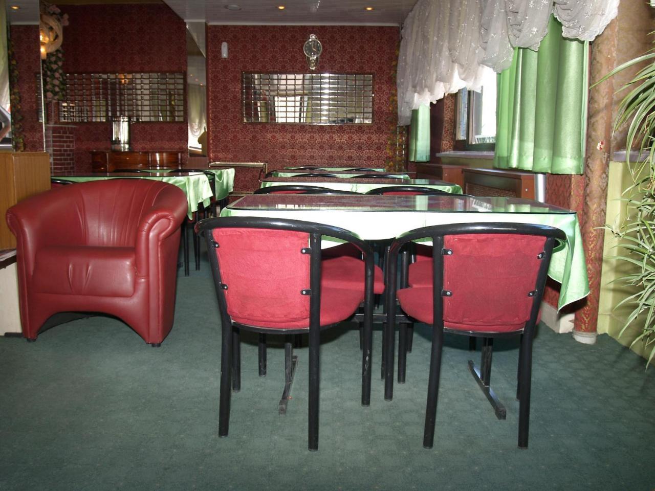 Hotel Cesme Konya Esterno foto