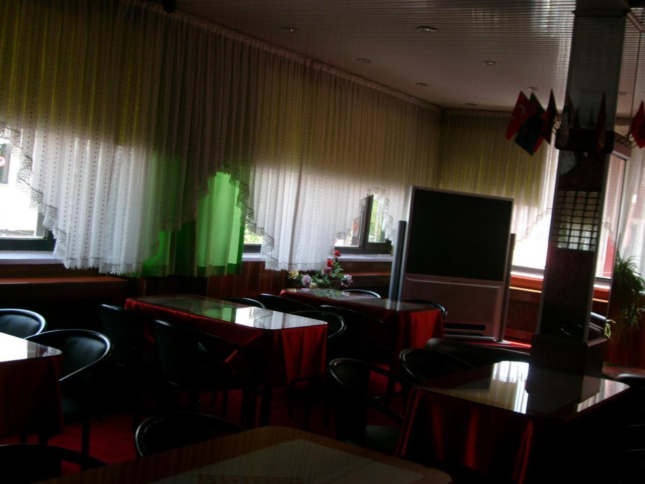 Hotel Cesme Konya Esterno foto