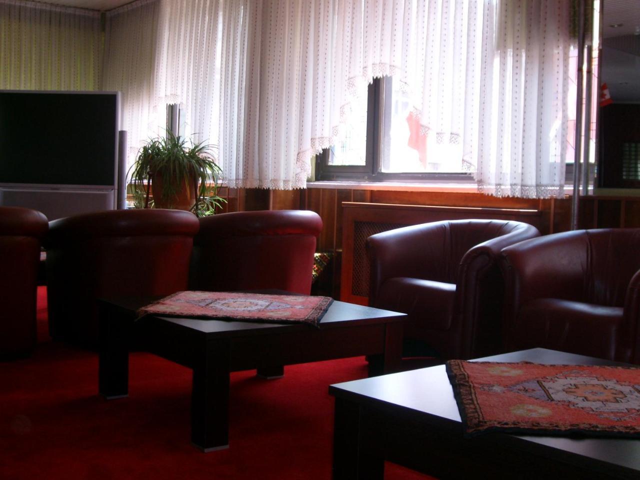 Hotel Cesme Konya Esterno foto