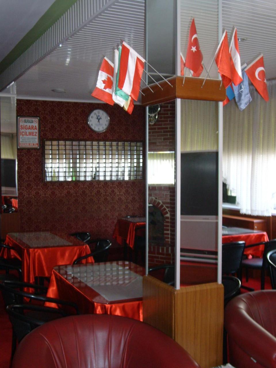 Hotel Cesme Konya Esterno foto